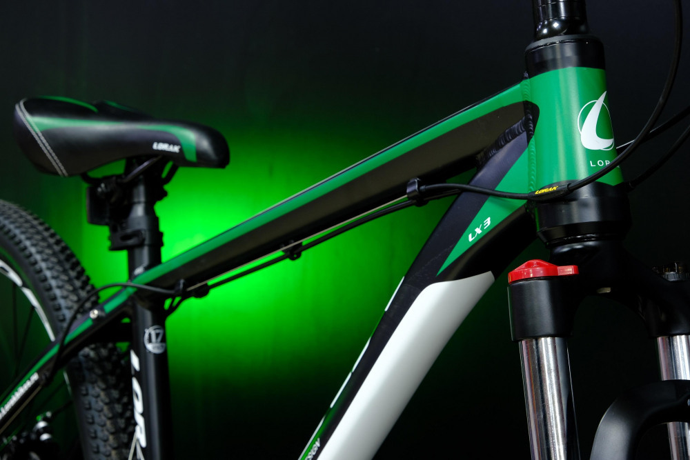 Lorak LX3 Матовый Чёрный/Зелёный рама 21 (на рост 183-190)