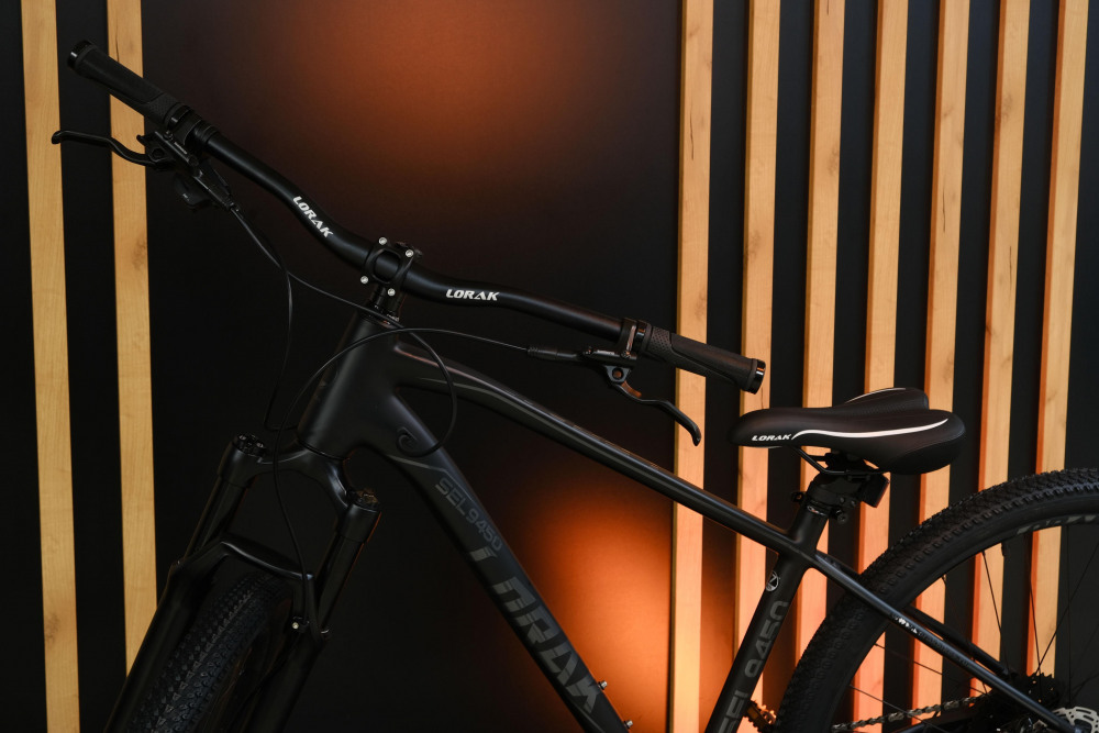 LORAK Sel 9450 SE Матовый Чёрный рама 19 (на рост 171-182)