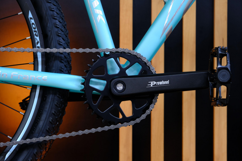 LORAK GLORY 250 HD Матовый Светло Голубой/Серебристый рама 19 (на рост 171-182)